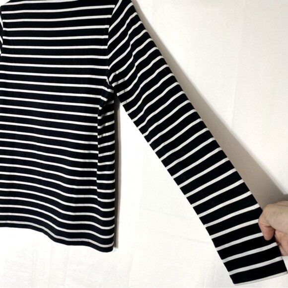 Banana Republic Threadsoft Black White Striped Long Sleeve Turtleneck Shirt M - Picture 7 of 14